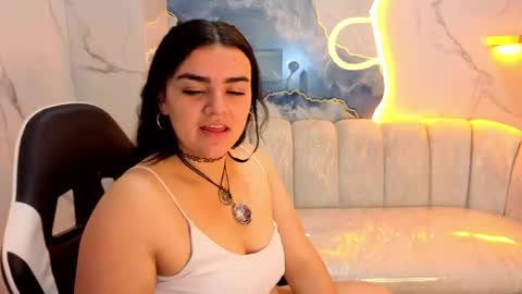 Live 800am 200pm COLOMBIAN HOUR online show from November 6, 1:36 pm