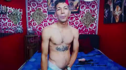 Esteban online show from April 22, 2:35 pm