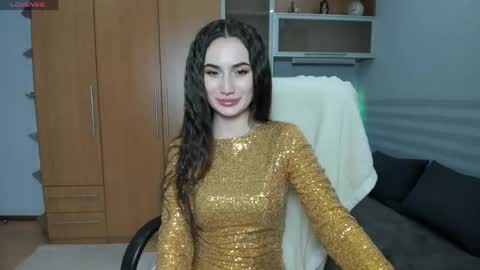 Mira online show from April 18, 7:18 pm