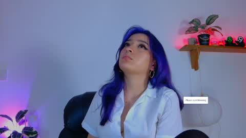 Vayolett online show from October 21, 2:38 am