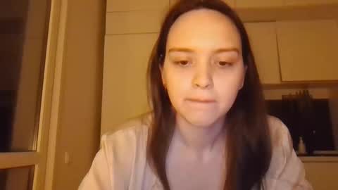 Mary online show from April 8, 5:16 pm