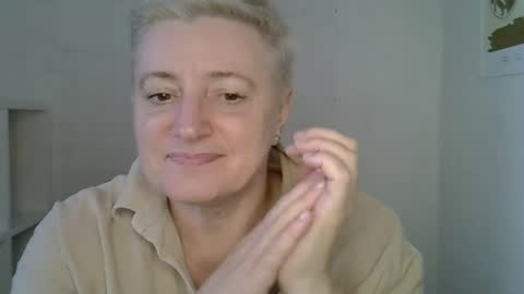 vea_motty online show from February 17, 11:42 am