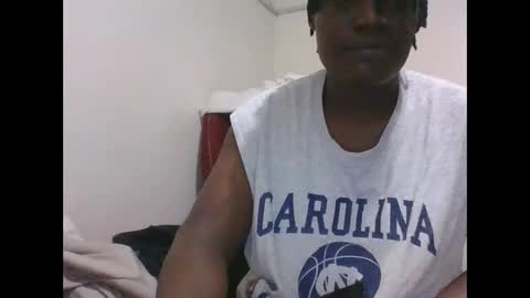 Vee tommy online show from March 29, 2:02 am