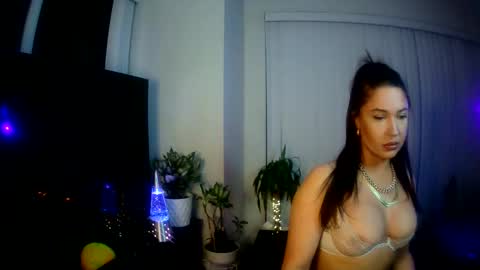 VeeDeeDuo online show from November 15, 11:34 am