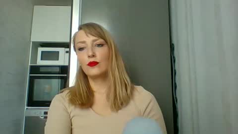 Veessa online show from April 19, 10:49 am