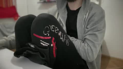 velian_hard online show from December 5, 11:13 pm