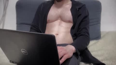 velian_hard online show from December 3, 10:54 pm