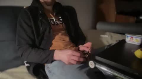 velian_hard online show from November 27, 8:05 pm