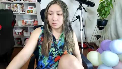 Im VelaI will be Christmas and New Year with my family December 22 to January 13 I will miss you guys. online show from October 18, 5:00 am