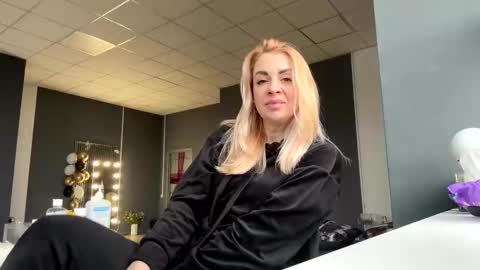 velour_kiss online show from March 19, 7:25 am