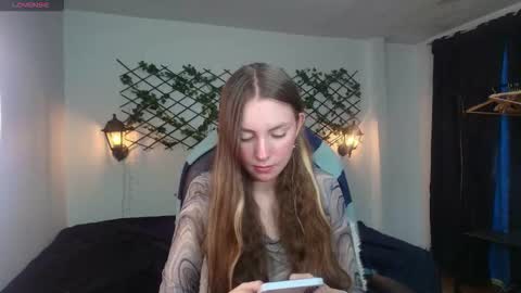 Sophi  online show from March 30, 12:22 am