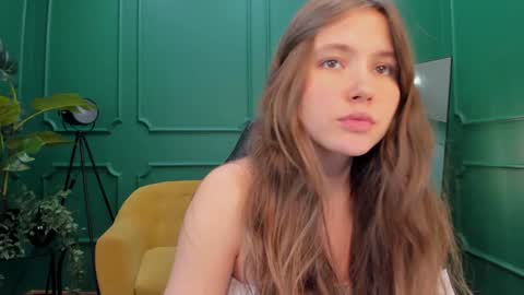 velvet_cherry online show from January 23, 4:48 pm