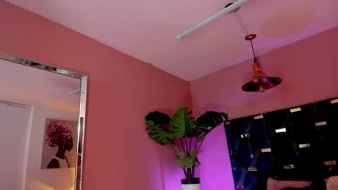 Isabella  online show from March 19, 12:21 pm