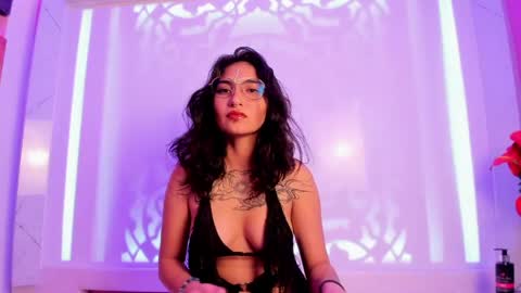 velvet  mystic online show from June 2, 4:25 am