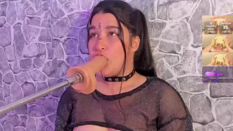 velvet_rosee_ online show from September 14, 3:46 pm