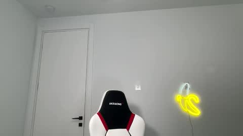 VelvetTGirl online show from February 17, 7:13 pm