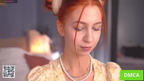 Venelopa online show from October 30, 3:45 pm