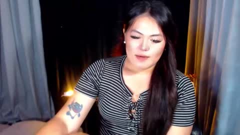 I am Colly Your mystery girl online show from June 2, 2:13 am
