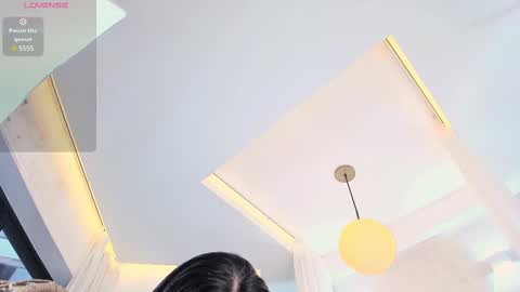 Snapshot of venus_flame chatting on February 21, 11:44 am VENUS online show from February 21, 11:44 am