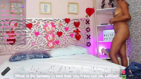 Snapshot of venus_kim_ chatting on February 4, 6:38 pm .. online show from February 4, 6:38 pm