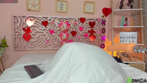 Snapshot of venus_kim_ chatting on February 4, 12:33 pm .. online show from February 4, 12:33 pm