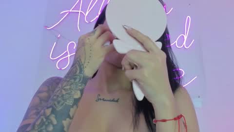 venus_nite online show from October 26, 11:04 pm