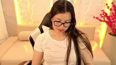 Venus  online show from November 13, 10:56 pm