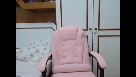 venusbeauty22 online show from November 20, 6:12 am