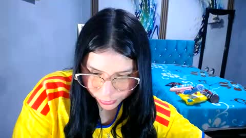 venus online show from June 27, 11:00 pm