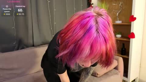 Erica online show from March 13, 8:23 pm