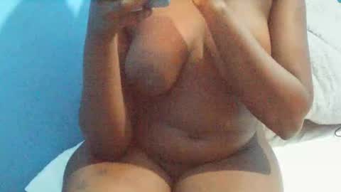 vera_bliss21 online show from June 3, 6:46 pm