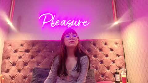 Vero online show from April 2, 1:29 pm