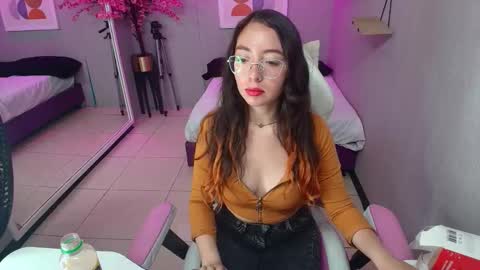 veronica online show from March 12, 7:39 pm