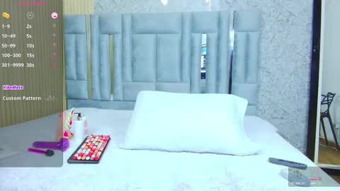 Veronica online show from September 10, 1:34 pm