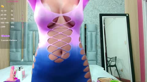 Veronica online show from September 26, 1:41 pm