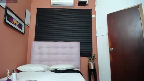 Veronica online show from March 5, 12:33 pm