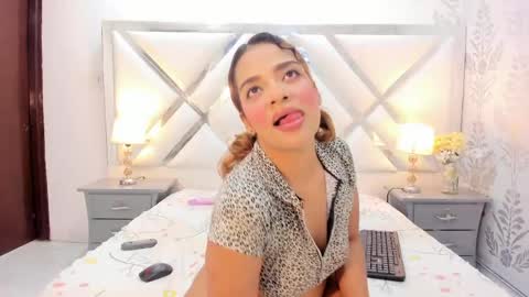 VERO online show from April 15, 8:09 pm