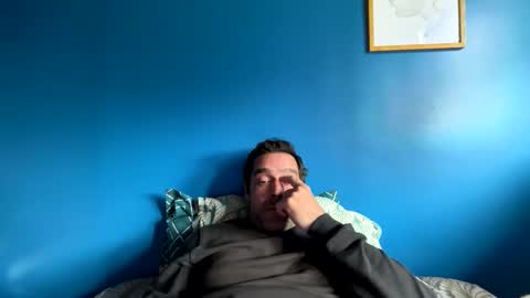 versatilebi7 online show from October 4, 12:25 pm