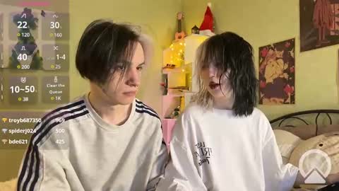 veryraretwins online show from February 11, 10:28 pm