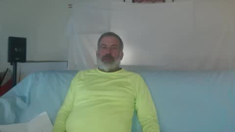 hairy man online show from May 4, 11:44 pm