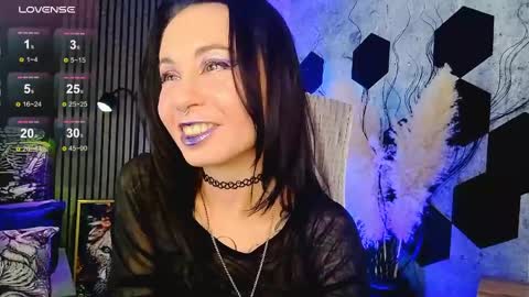 Lady or Goddess Vespera online show from April 11, 1:21 am