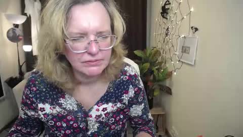 vestawoody online show from October 30, 9:21 am