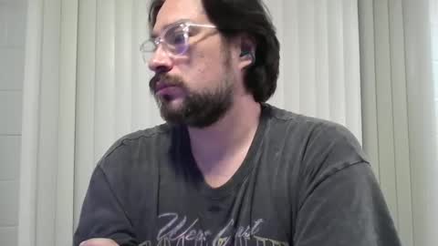 vesturelove online show from November 26, 2:31 am