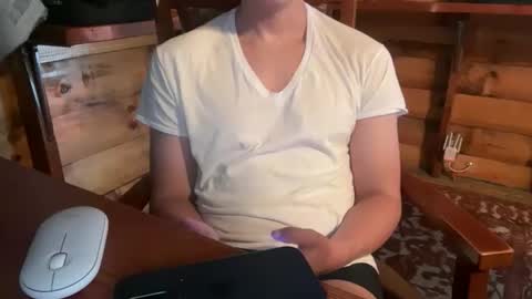 Snapshot of vexelgain chatting on October 11, 2:54 pm HendasWerout online show from October 11, 2:54 pm