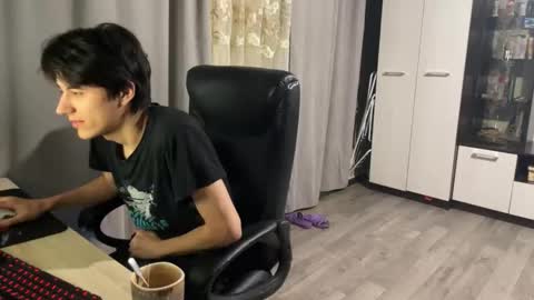 vialeras online show from December 19, 11:33 pm