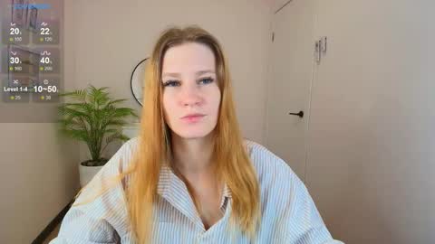 Snapshot of viamltdreamer chatting on October 7, 2:29 am viamltdreamer online show from October 7, 2:29 am