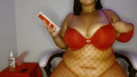 vibe_xxxo online show from July 18, 6:04 am