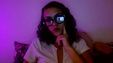 Goddess Victory  online show from November 1, 5:06 am