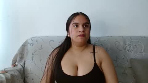 vicno_couple online show from April 25, 6:38 pm