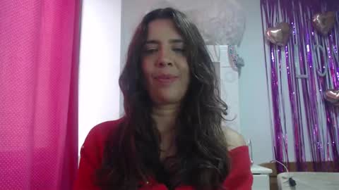 Snapshot of victoria25_meester chatting on February 15, 9:04 pm Hi guys   Im victoria  Be the one who can control me in PVT online show from February 15, 9:04 pm